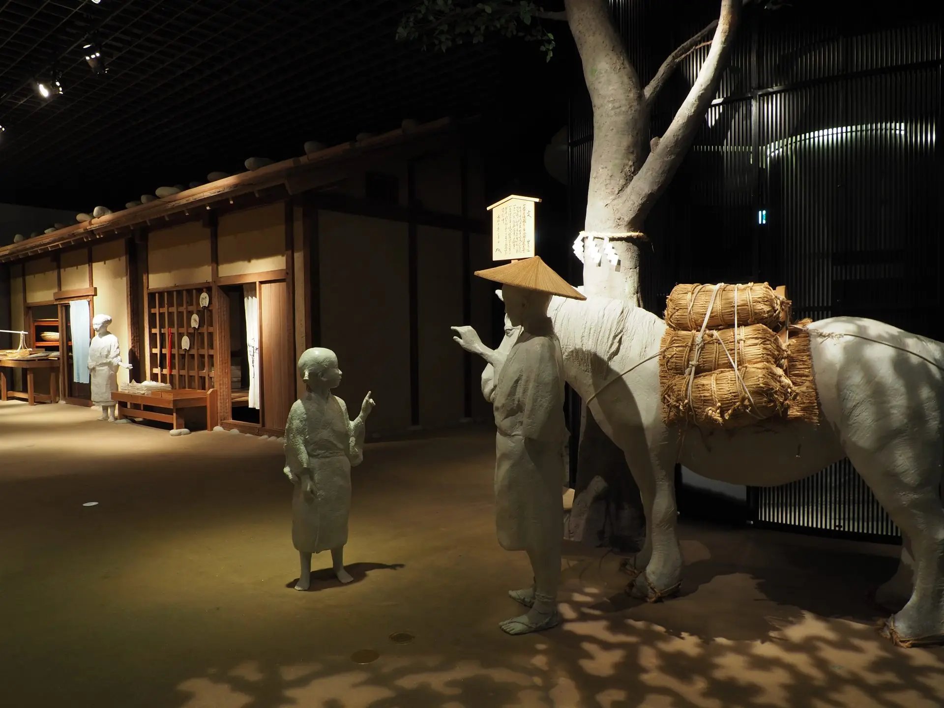 🏛️ 기후시 역사박물관 (기후시 레키시 하쿠부츠칸) 이미지 4